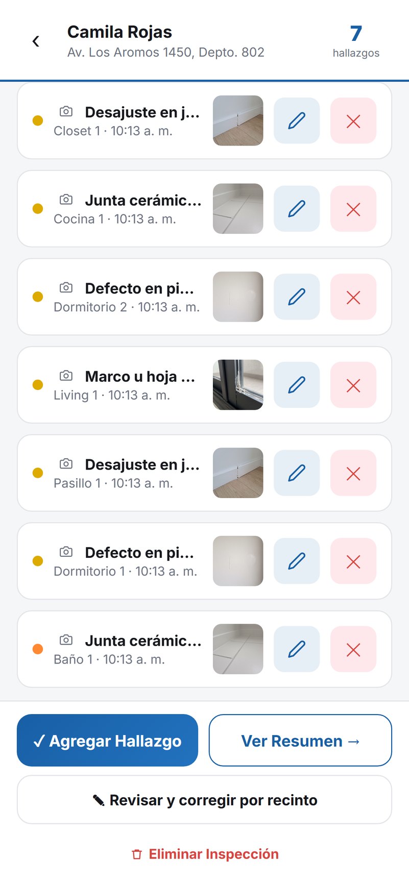 Pantalla de Vectro Pro durante la inspección: la lista de hallazgos registrados, cada uno con su foto, su recinto y su hora.